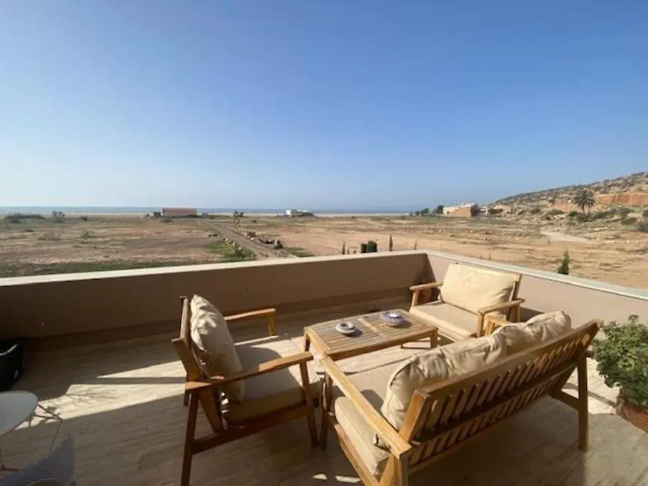 Beachfront Apartment *8* W/Balcony Agadir